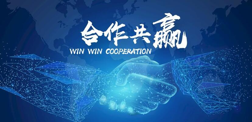 公司介绍：上海睿莲服装有限公司